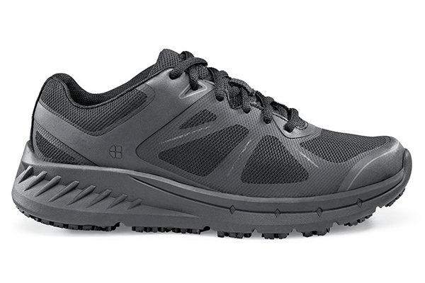 Zapatos del modelo Vitality II, en color negro, de Shoes For Crews