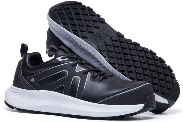 Zapatilla del modelo Colly Soft Toe, en color negro, de Shoes For Crews