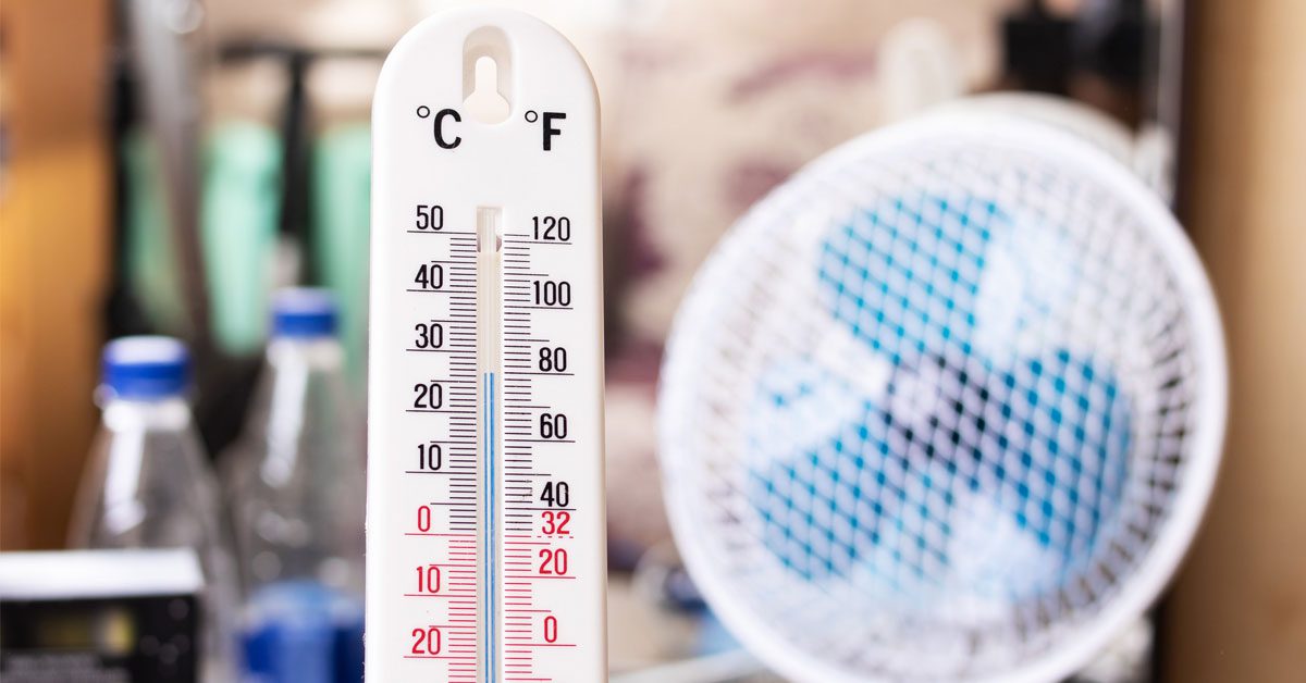 Hohe Temperaturen beeinflussen körperliche und geistige Leistungsfähigkeit bei der Arbeit.